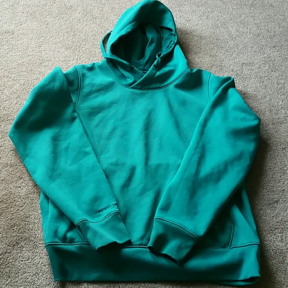 Under Armour Tops - Under Armor Hoodie, long sleeved